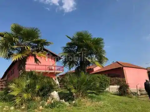 Villa in vendita a Alfiano Natta