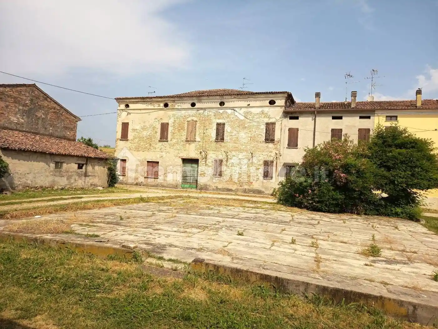 Rustico - Casale in vendita a Borgo Mantovano