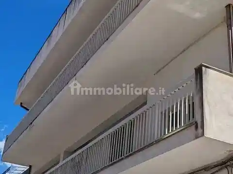 Palazzo - Edificio in vendita a Monforte San Giorgio