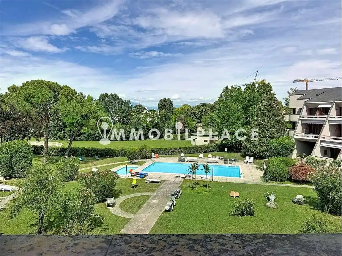 Appartamento in vendita a Desenzano del Garda