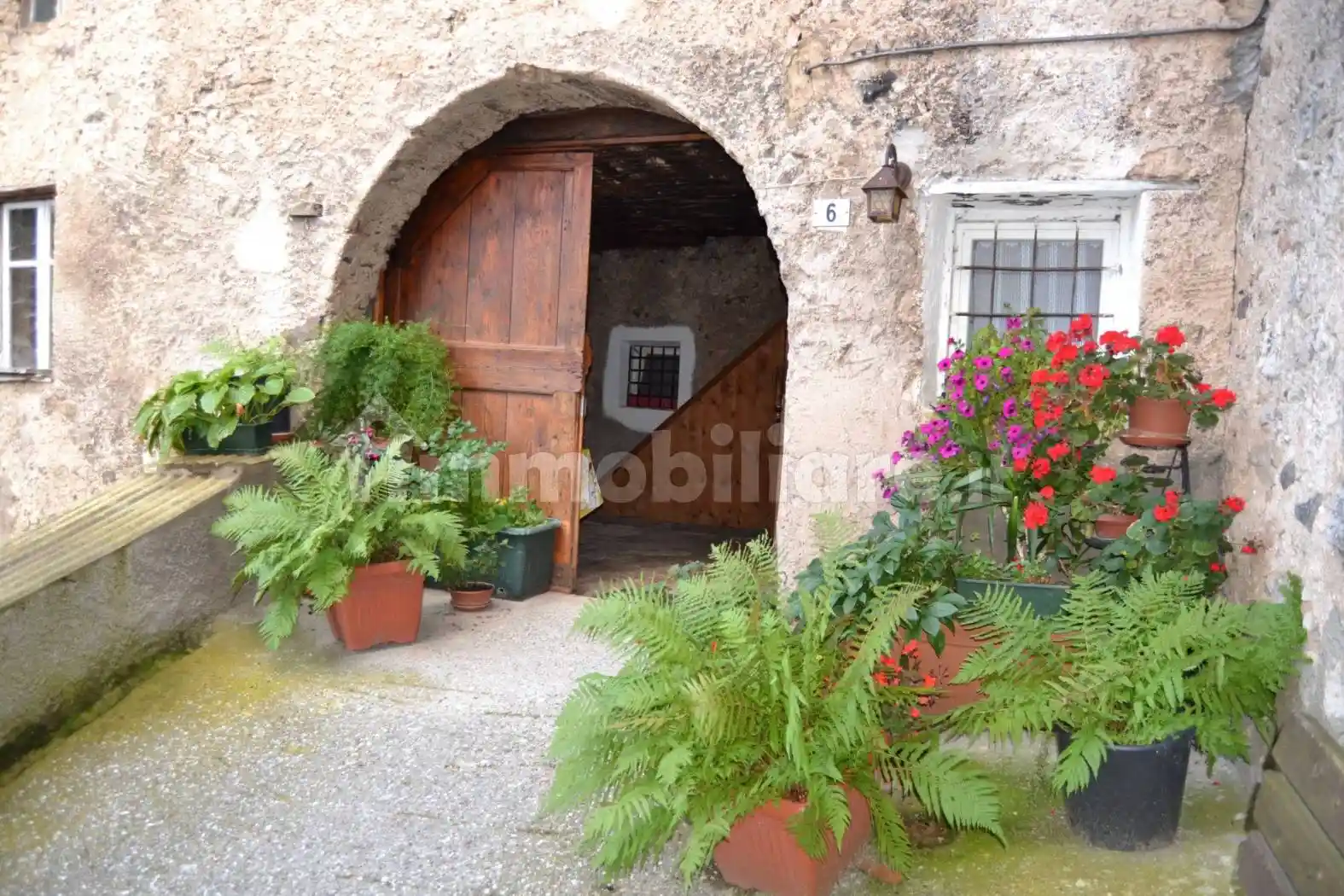 Casa indipendente in vendita a Sfruz