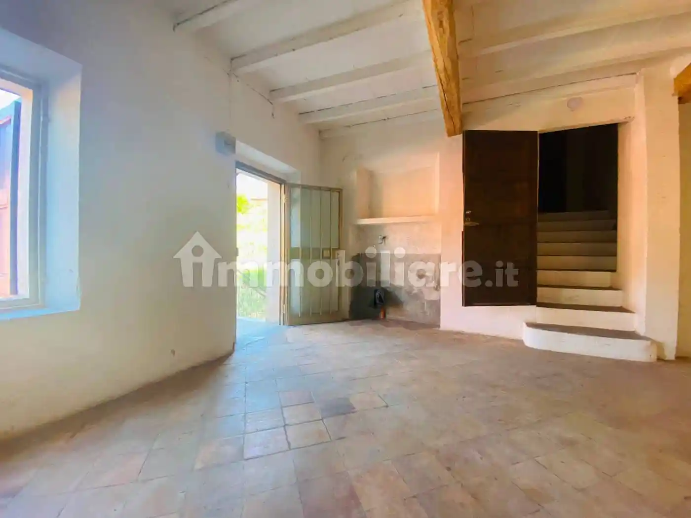 Rustico - Casale in vendita a Scandiano