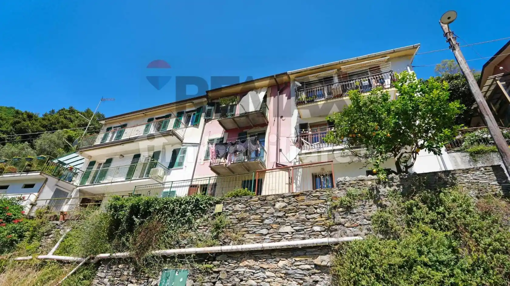 Casa indipendente in vendita a Avegno
