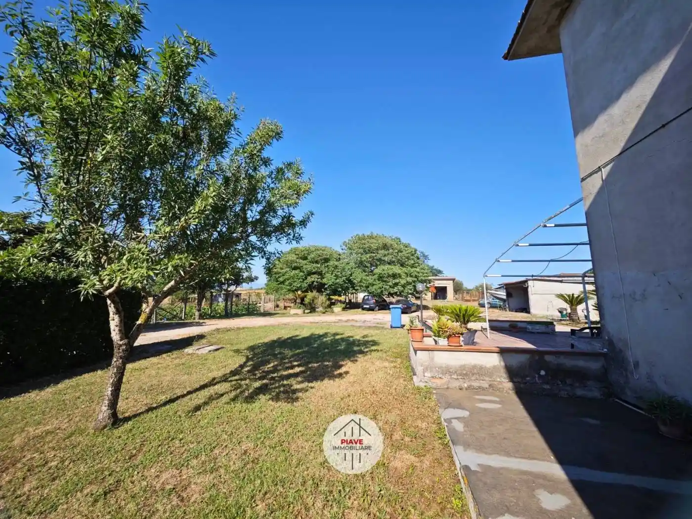 Villa in vendita a Latina