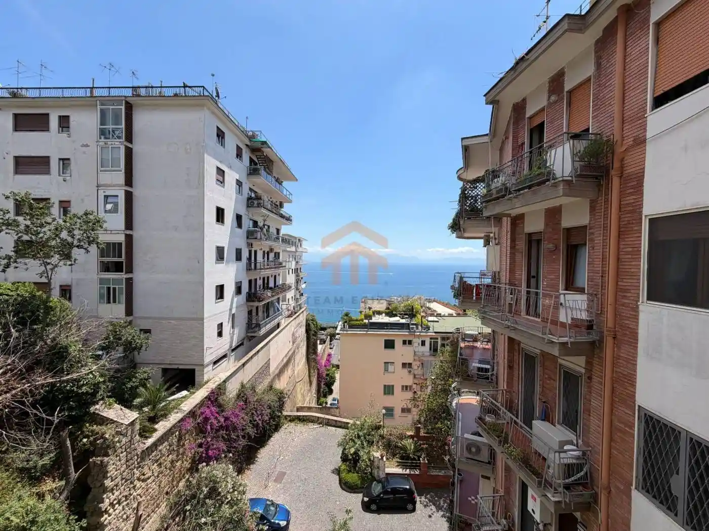 Appartamento in vendita a Napoli