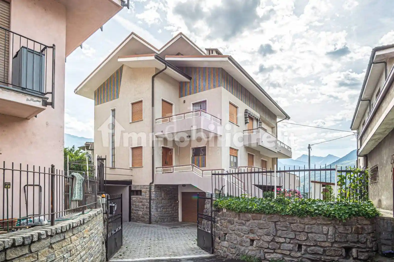 Appartamento in vendita a Chatillon