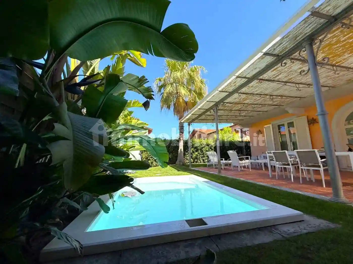 Villa - foto 2