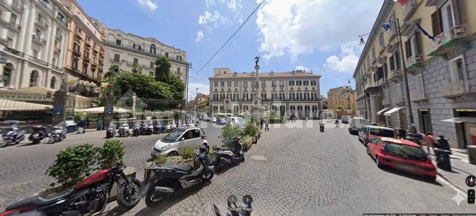 Appartamento in affitto a Napoli
