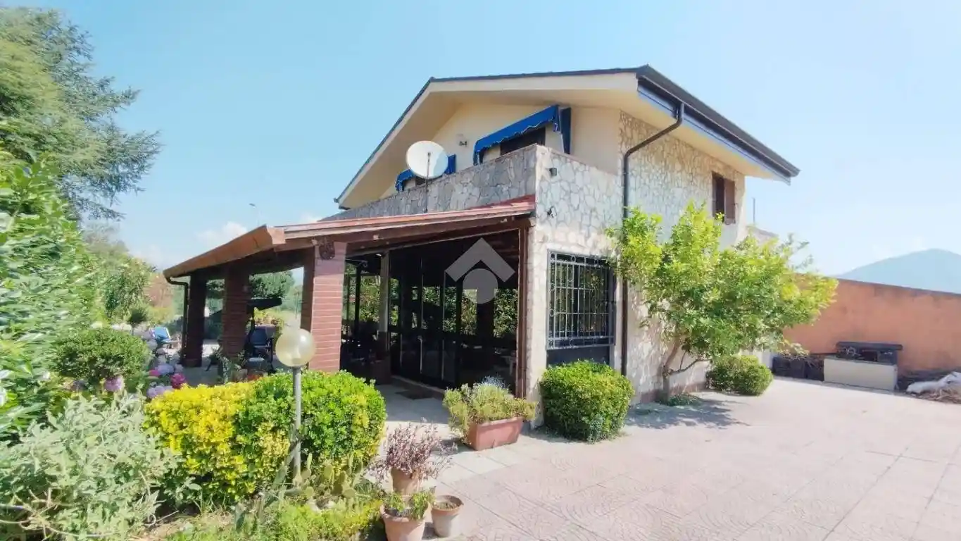 Villetta a schiera in vendita a Rocca d'Evandro