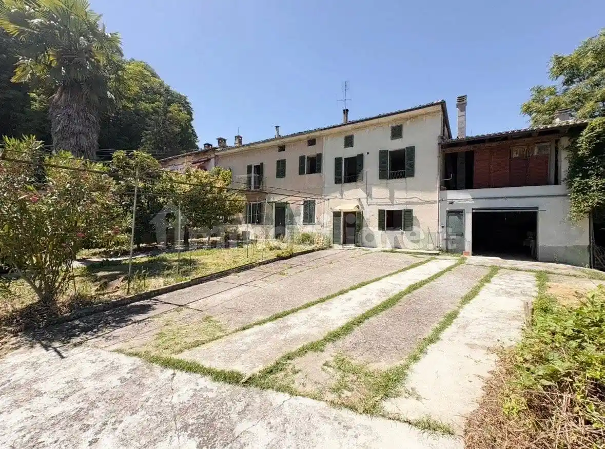 Villa in vendita a Ottiglio