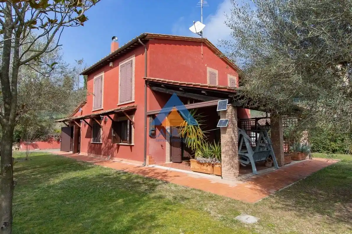 Villa in vendita a Amelia