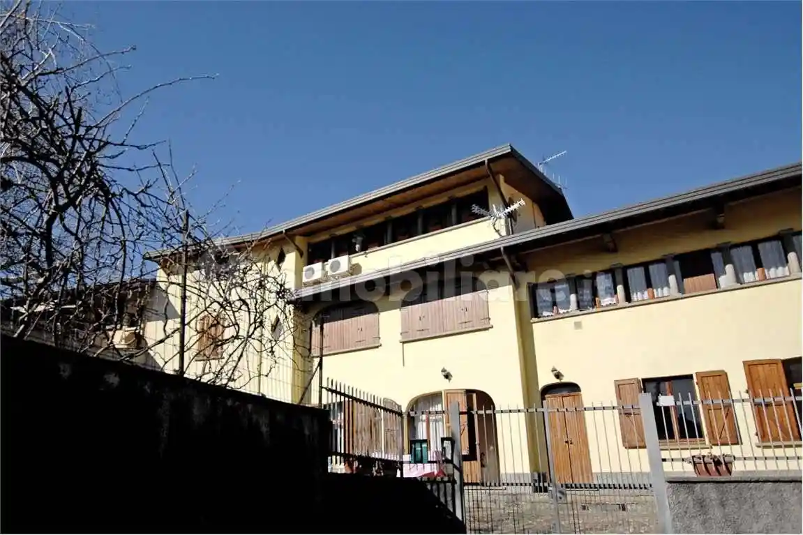 Appartamento in affitto a Casnigo