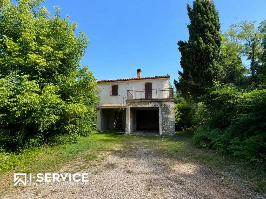 Rustico - Casale in vendita a Cesena