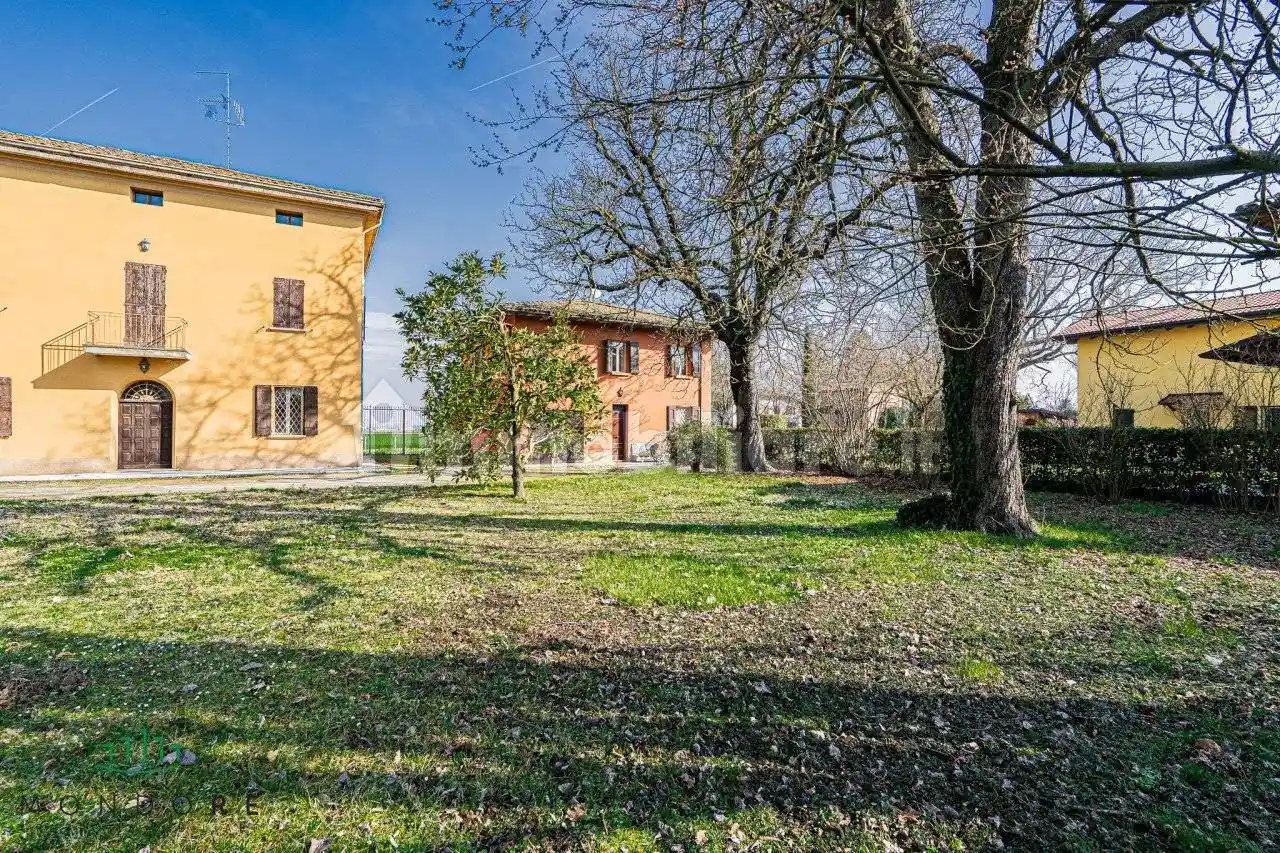 Villa in vendita a Bologna