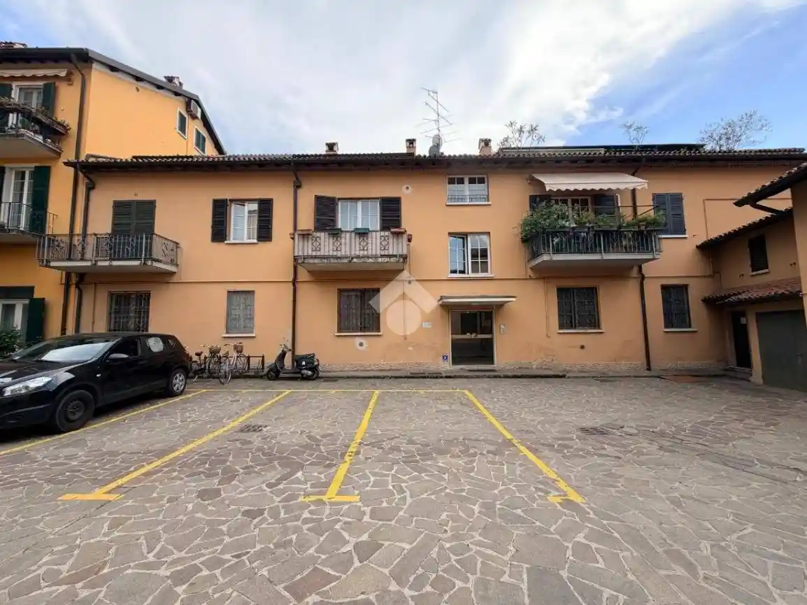 Appartamento in vendita a Brescia
