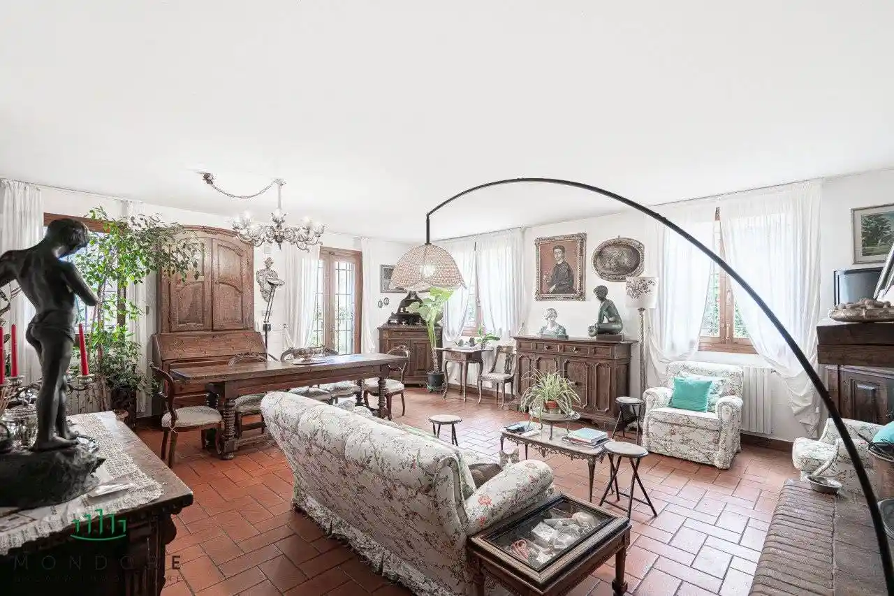 Villa in vendita a Pianoro