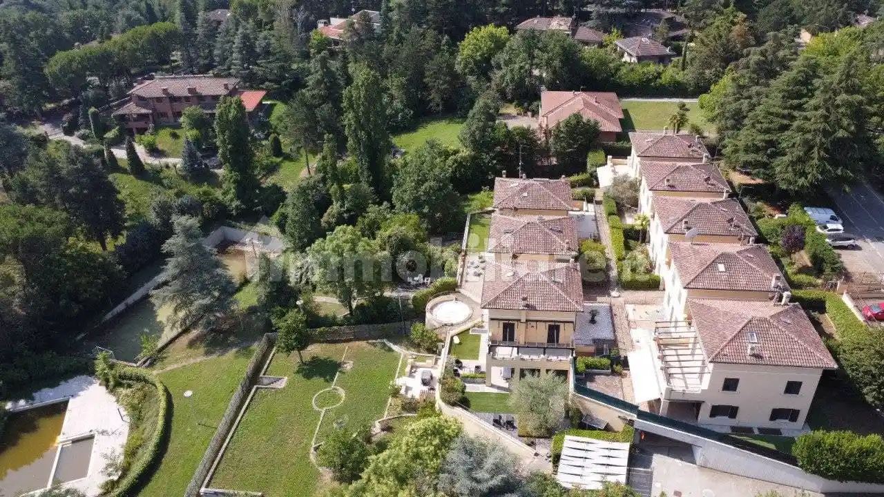 Villa in vendita a San Lazzaro di Savena