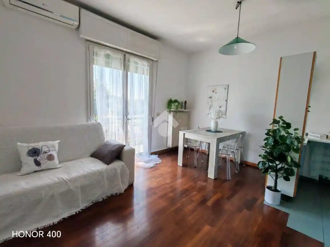 Appartamento in vendita a Modena