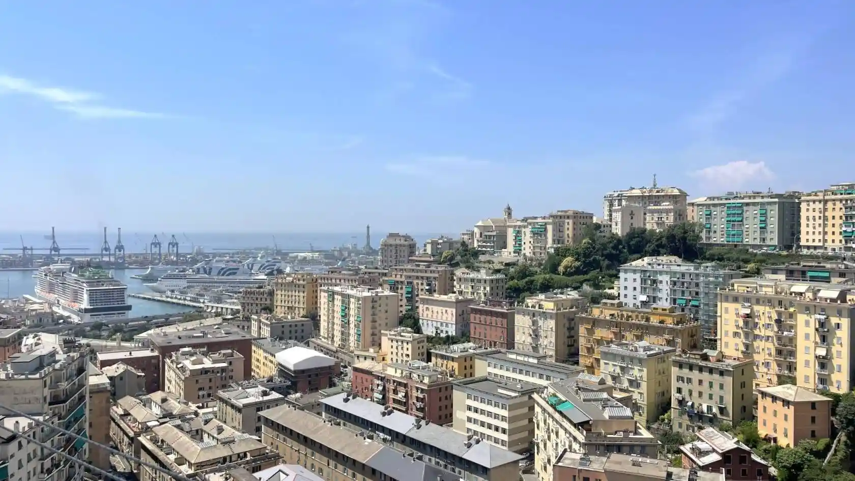Appartamento in vendita a Genova