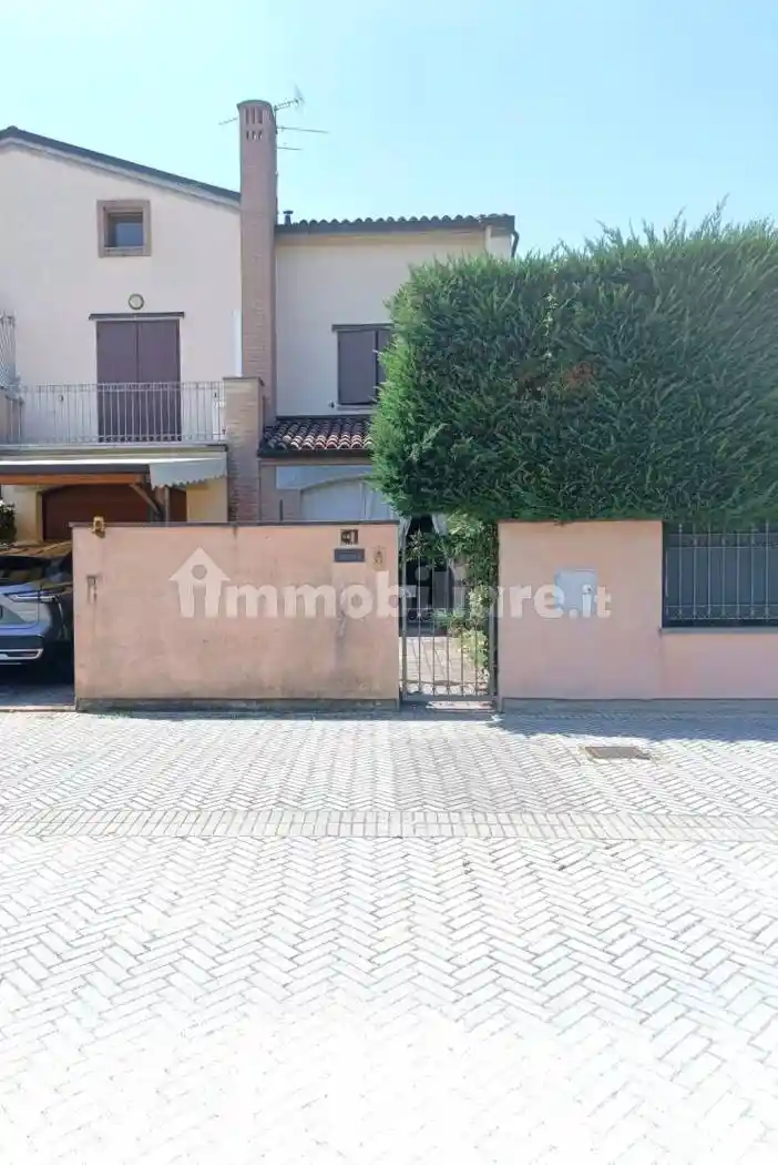 Villa in vendita a San Giorgio di Piano