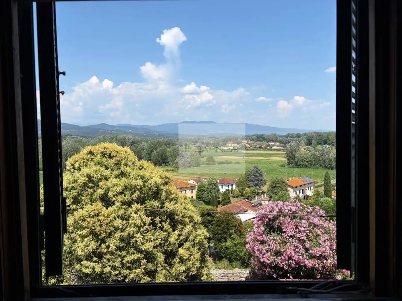 Casa indipendente in vendita a Lucca