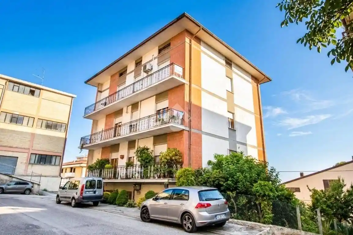 Appartamento in vendita a Monte Urano