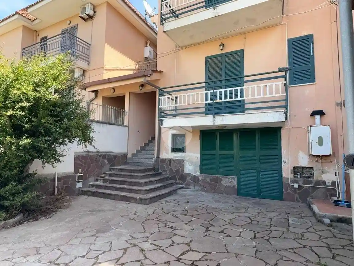 Villa in vendita a Giugliano in Campania