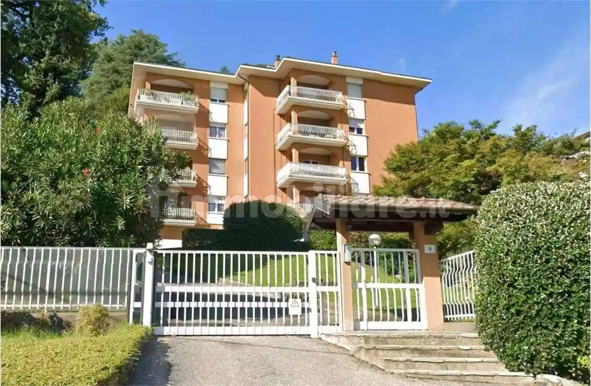 Appartamento in affitto a Varese