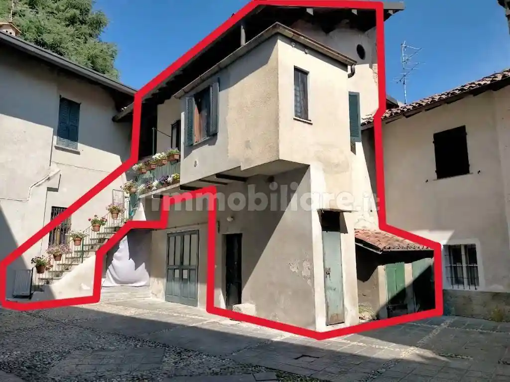 Appartamento in vendita a Arosio