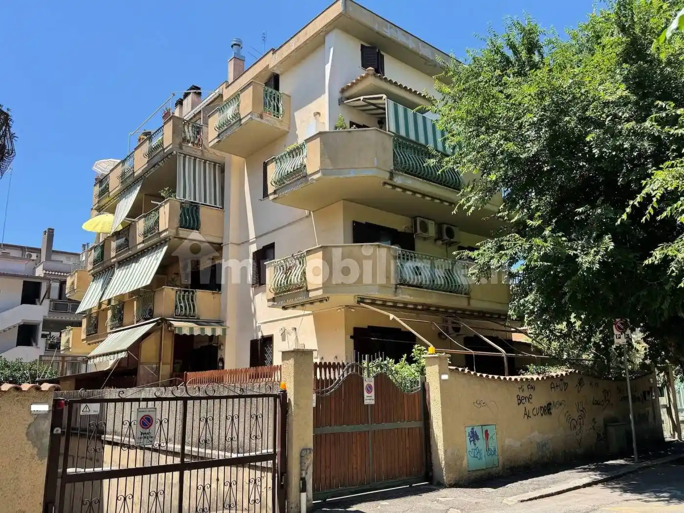 Appartamento in vendita a Ladispoli