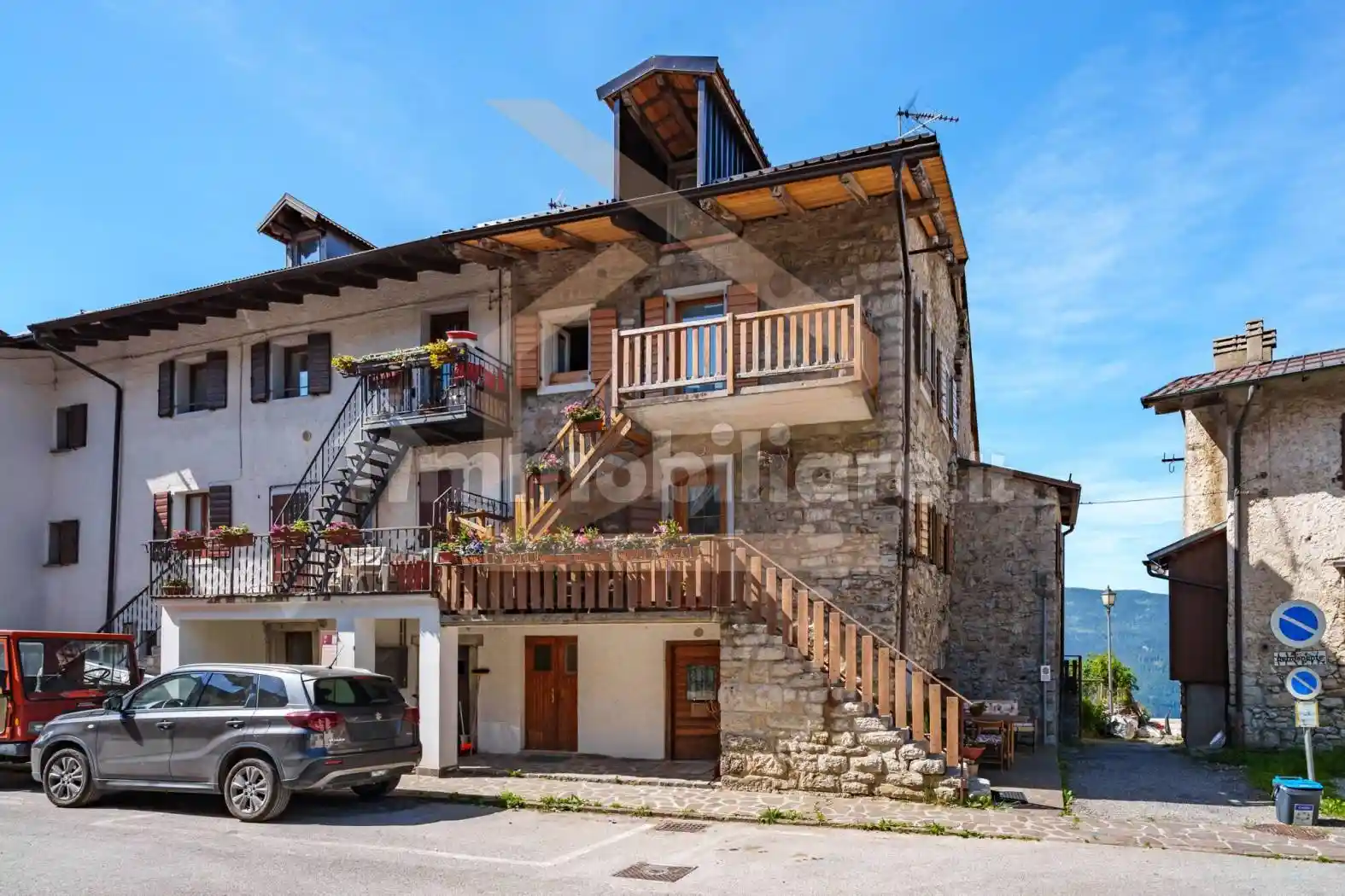 Villa in vendita a Luserna