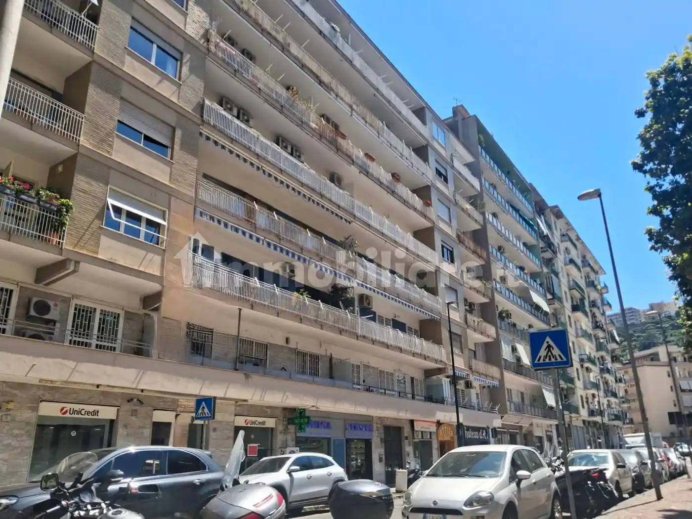 Appartamento in vendita a Napoli