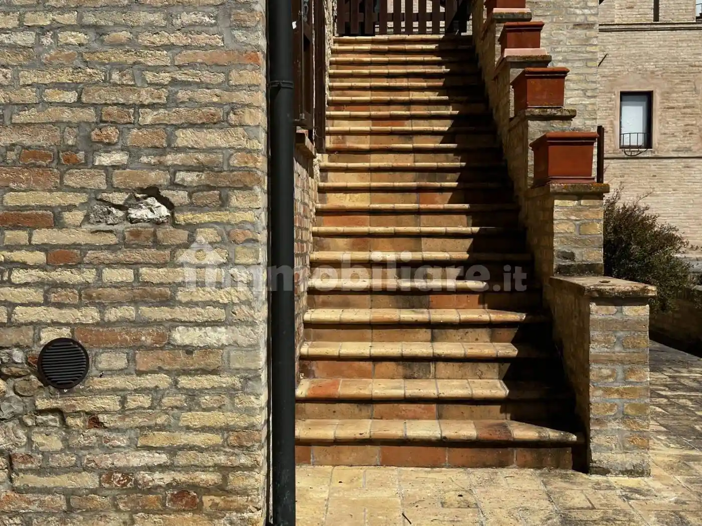 Rustico - Casale in vendita a Fermo