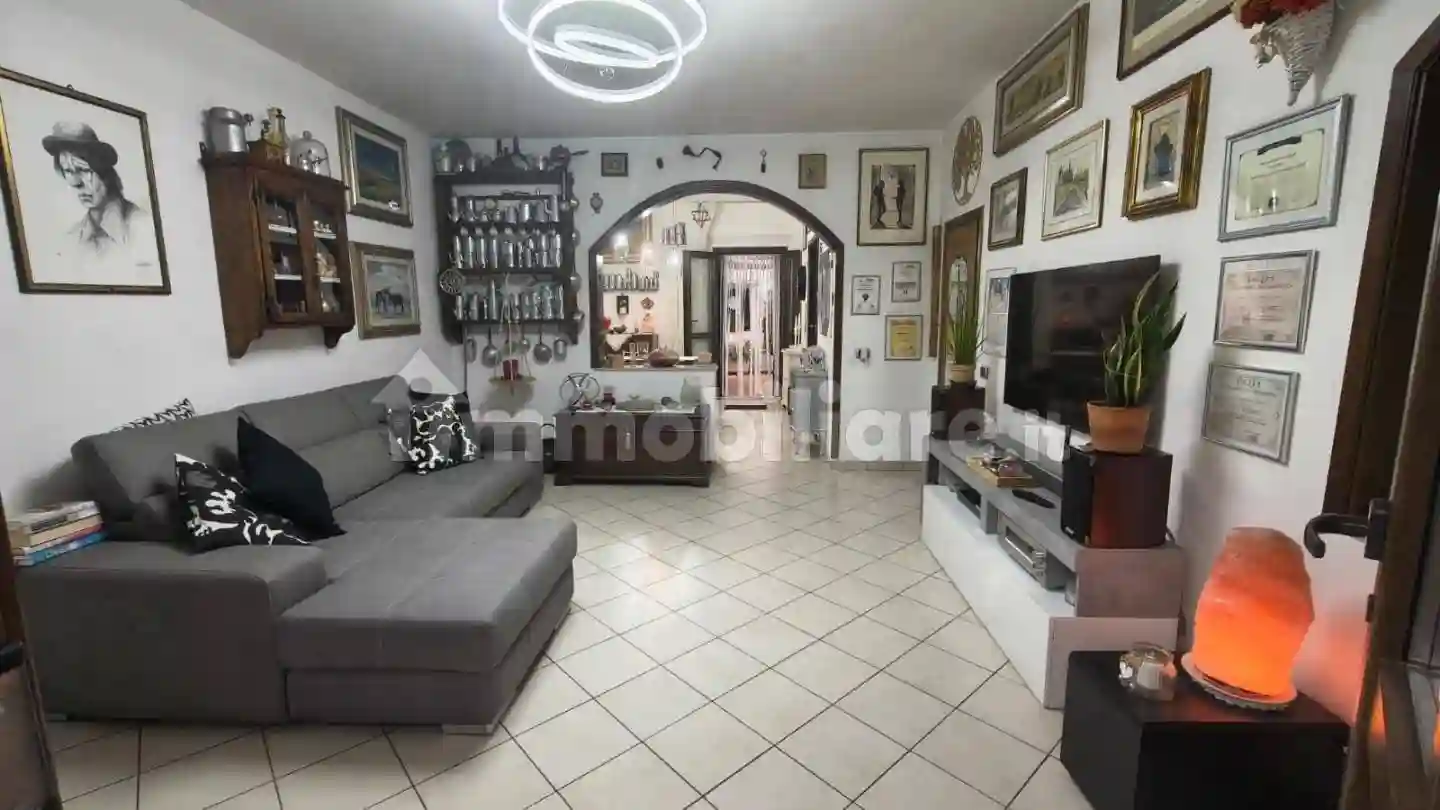 Casa indipendente - foto 2
