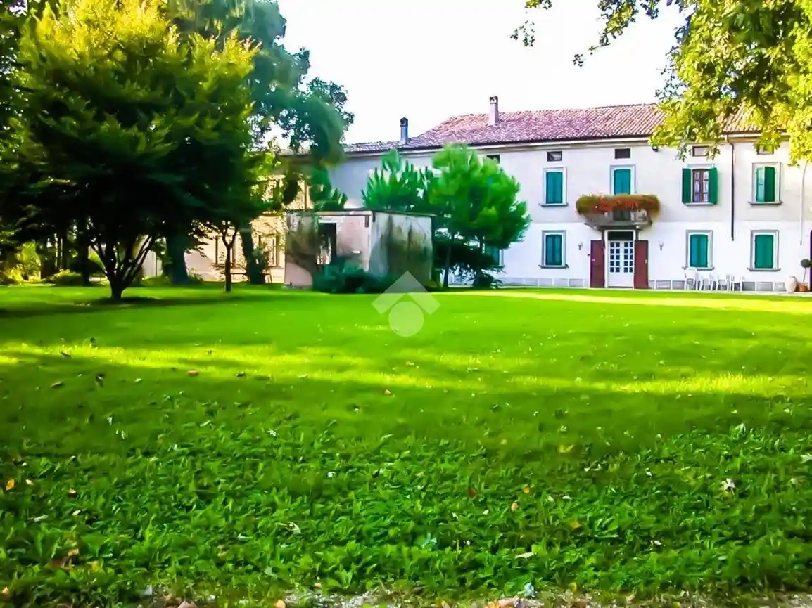 Casa indipendente in vendita a Colorno
