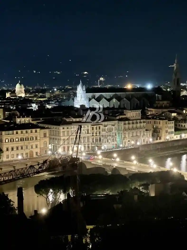 Appartamento in vendita a Firenze
