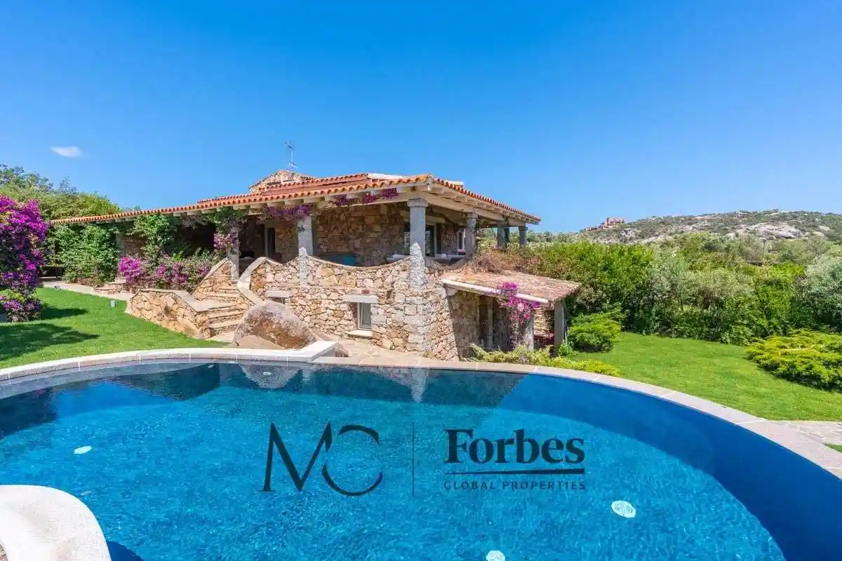 Villa in vendita a Olbia