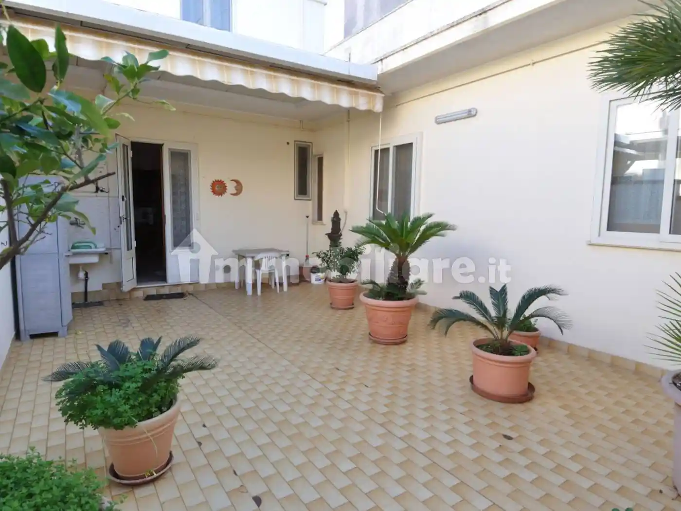Casa indipendente in vendita a Brindisi