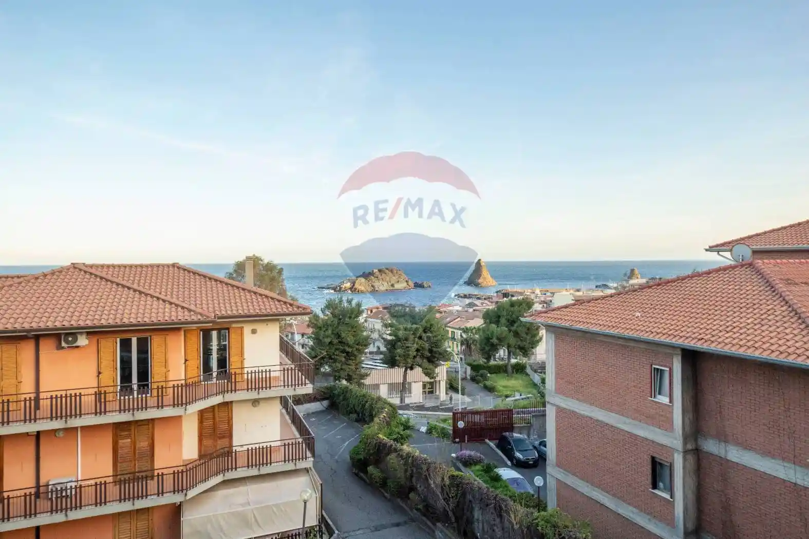 Appartamento in affitto a Aci Castello