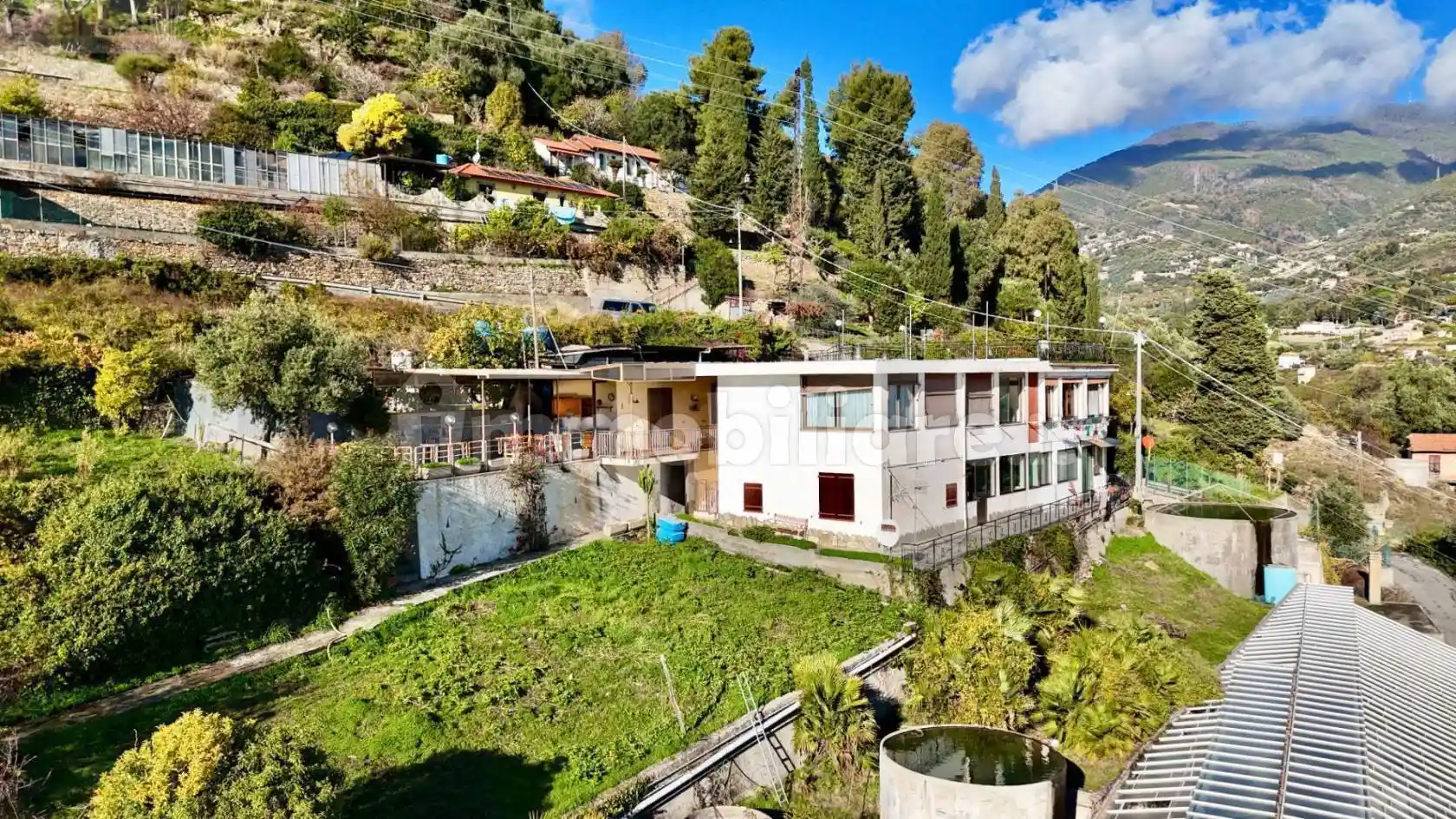 Casa indipendente in vendita a Sanremo