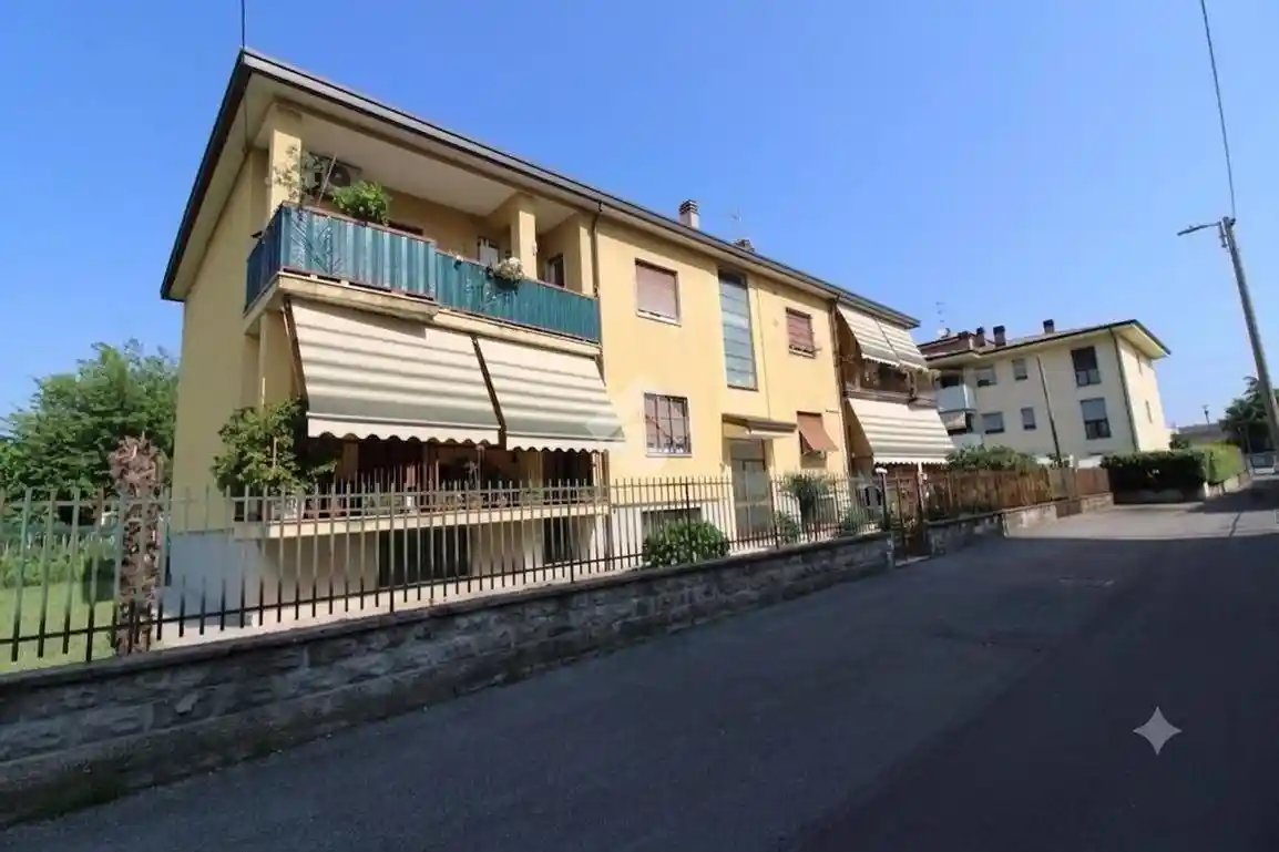 Appartamento in vendita a Arcore