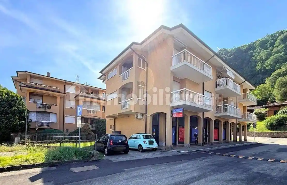 Appartamento in vendita a Arona