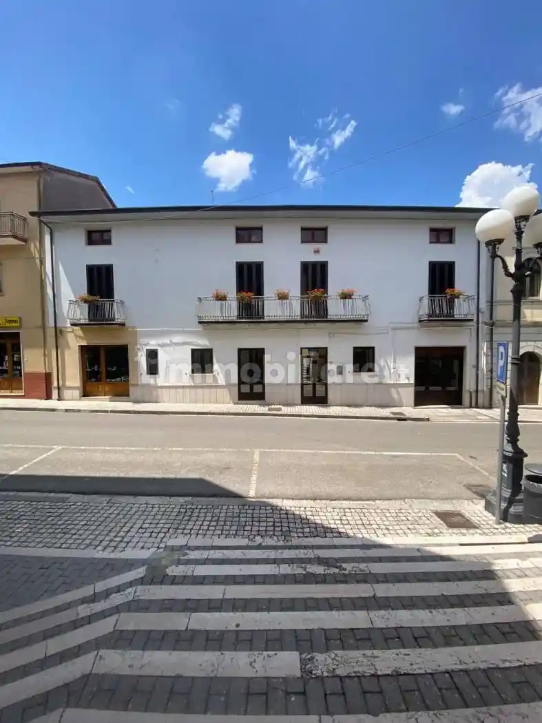 Casa indipendente in vendita a Colle Sannita