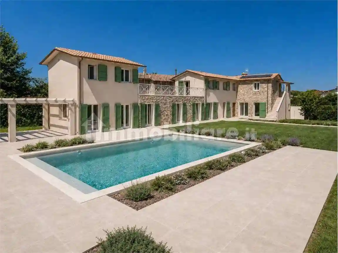Villa - foto 2