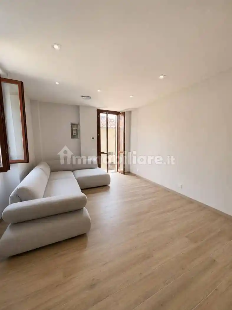 Appartamento in vendita a Como