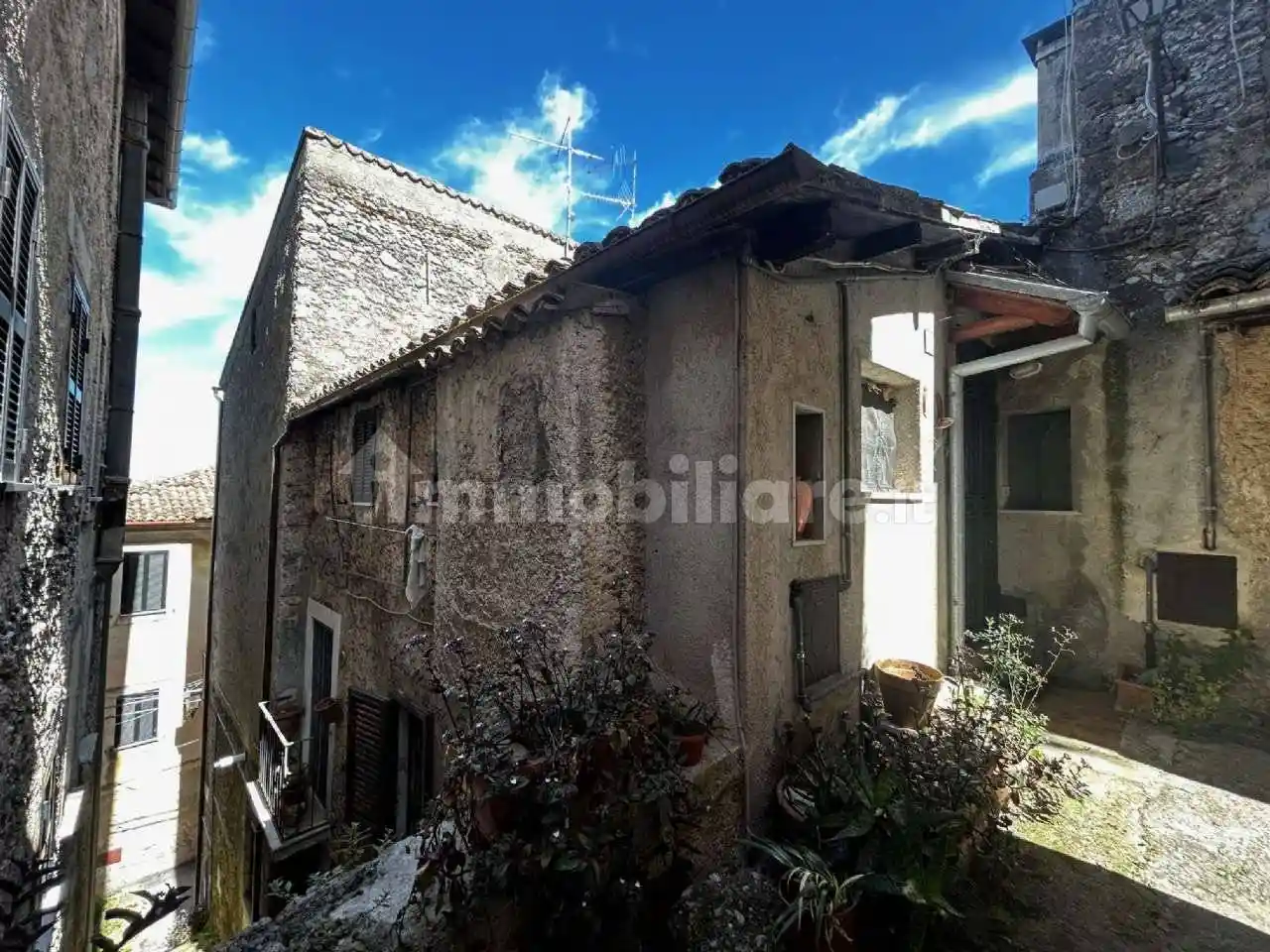 Casa indipendente in vendita a Arpino