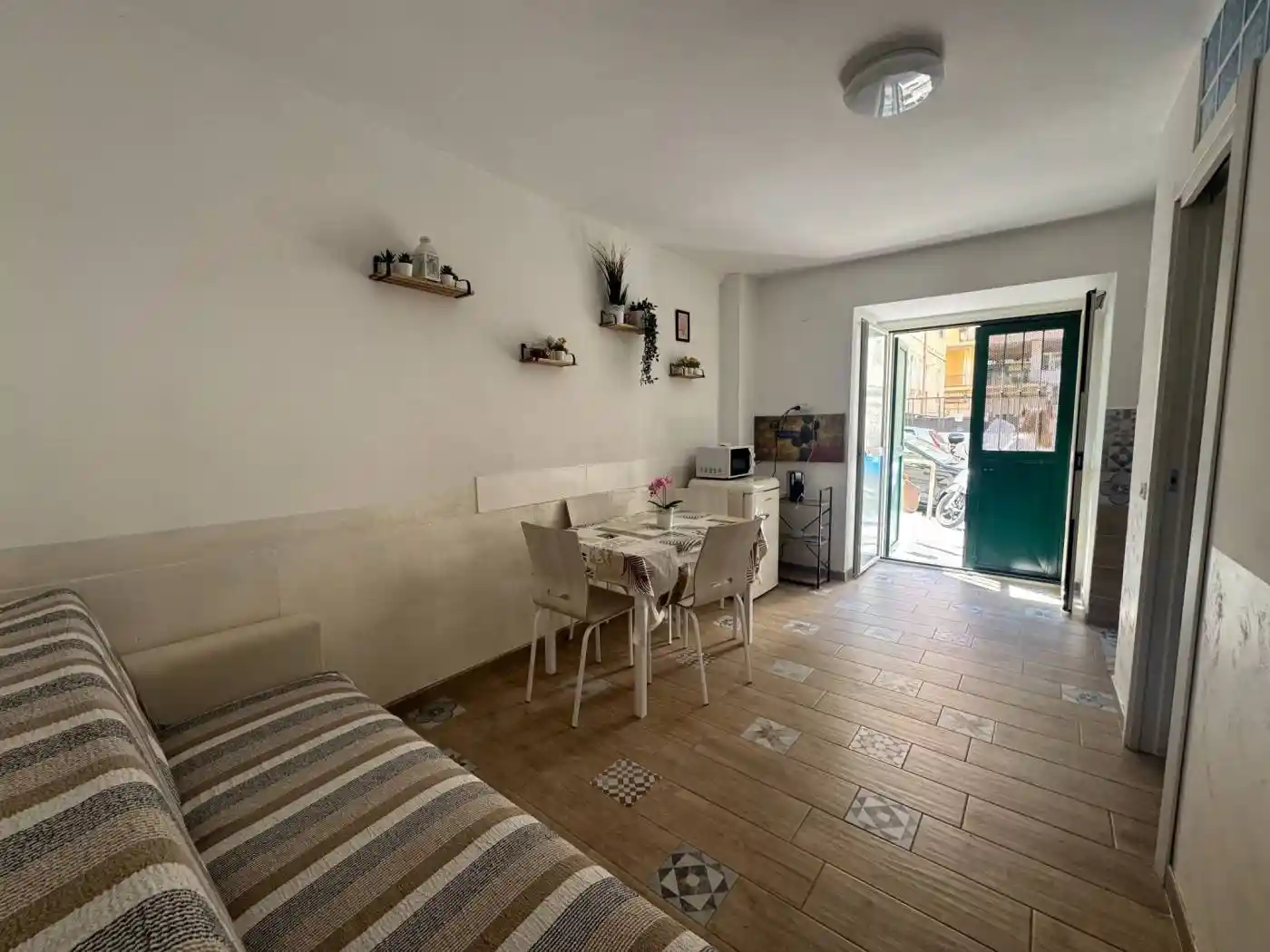 Appartamento in vendita a Napoli