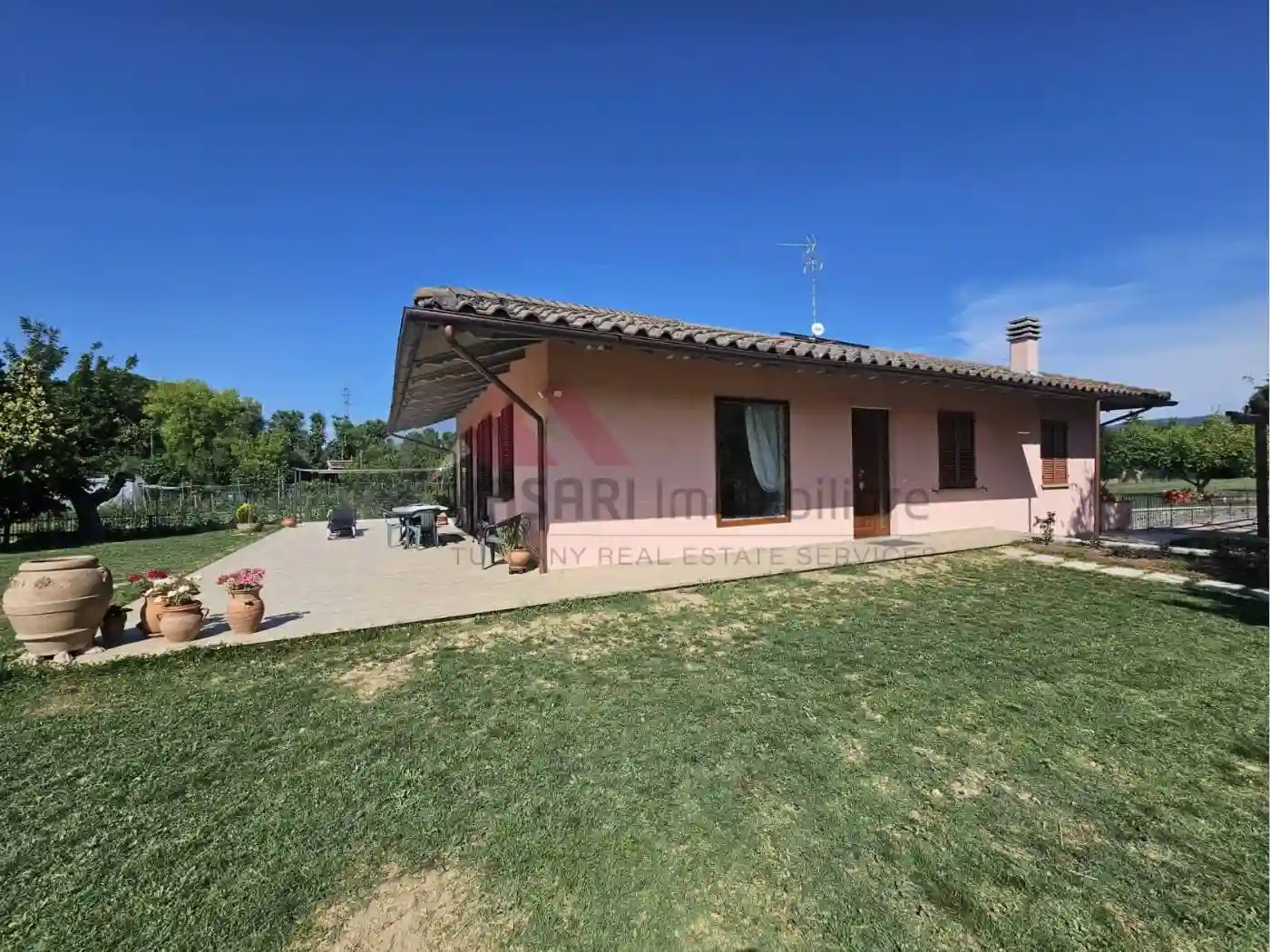 Villa - foto 2