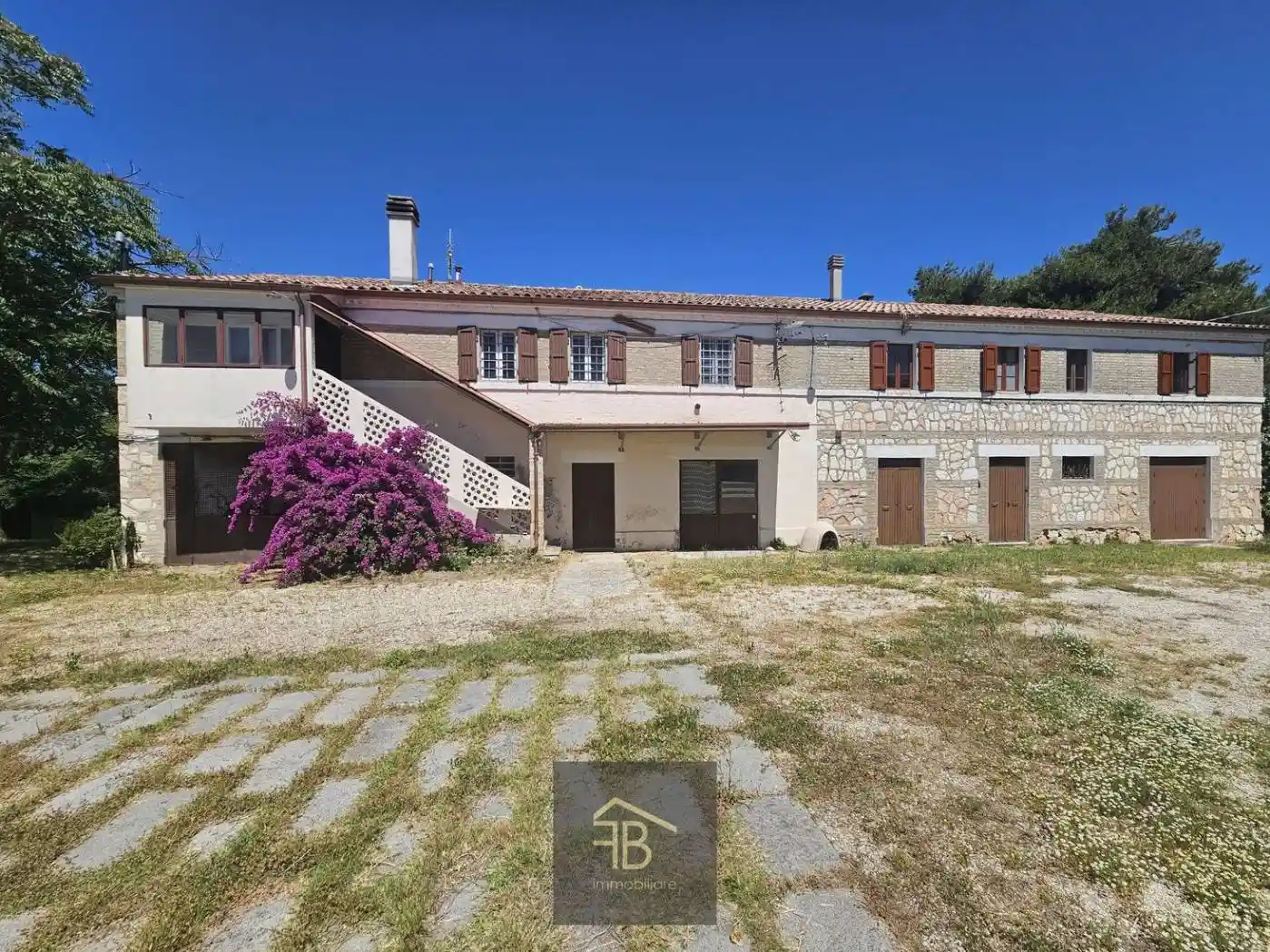 Rustico - Casale in vendita a Ancona