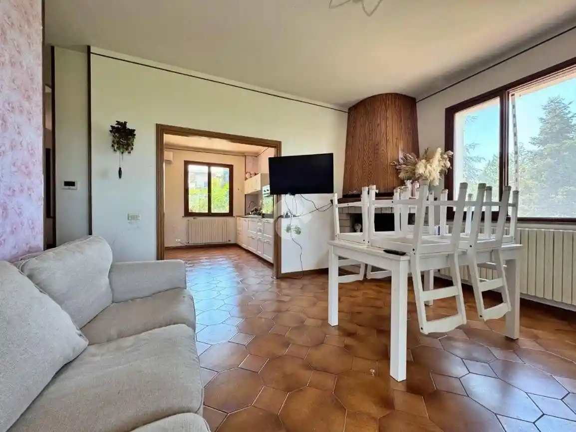 Villa in vendita a Montelabbate